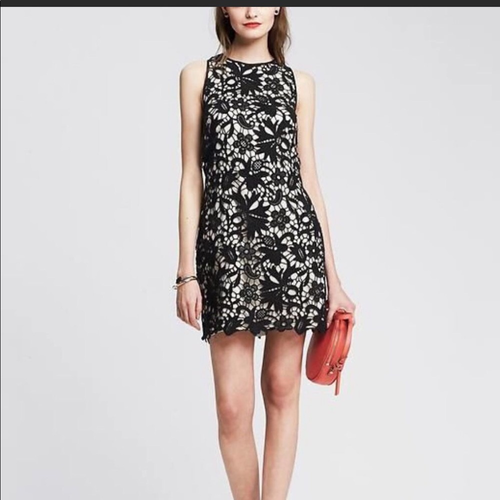 Banana Republic Black & White Floral Lace Mini Sleeveless Dress Womens Size- 4